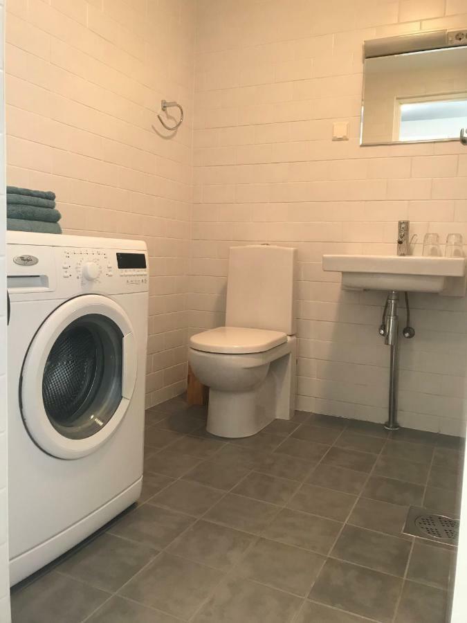 City Centre Studio In Design Quarter Close To Old Town & Harbor Appartamento Reval Esterno foto